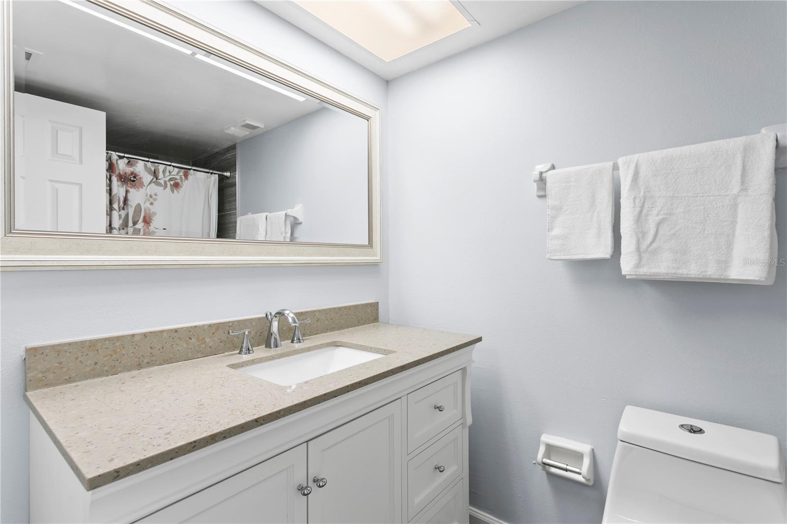 4920 LOCUST ST NE #115 — photo 17