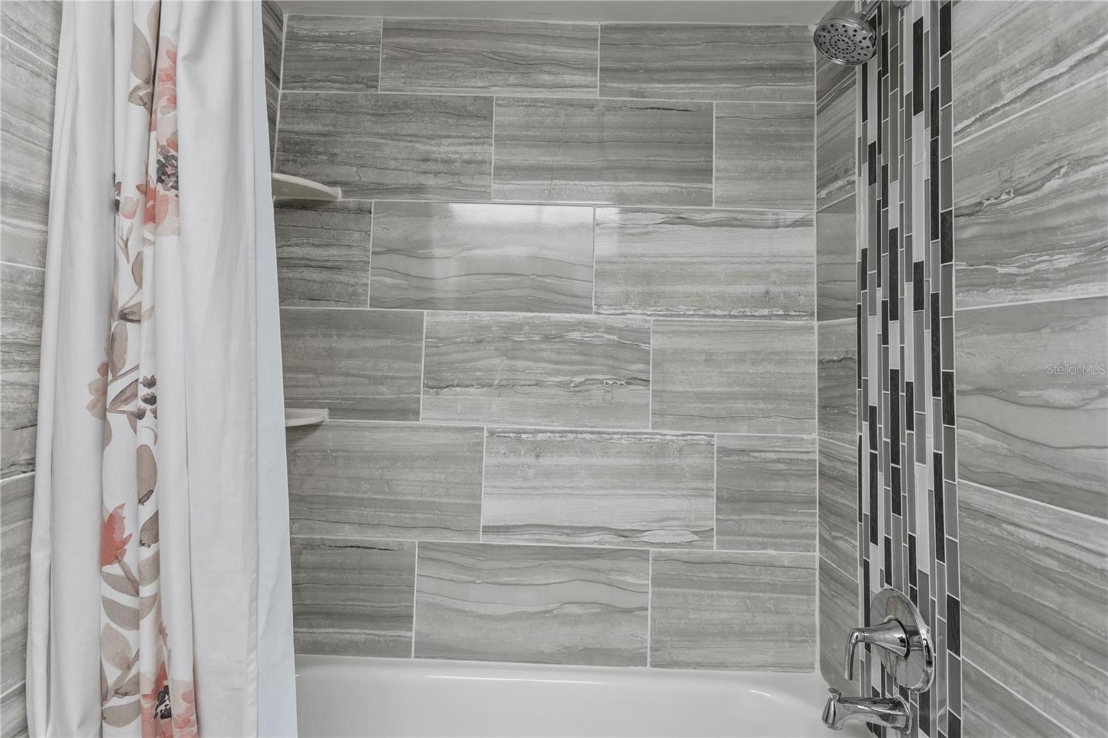 4920 LOCUST ST NE #115 — photo 18