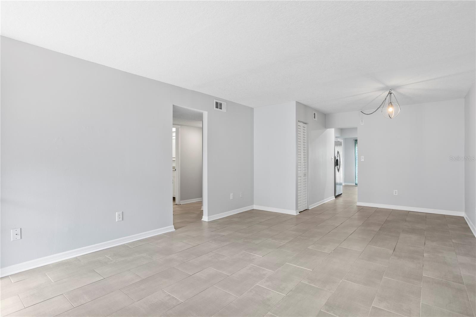 4920 LOCUST ST NE #115 — photo 4