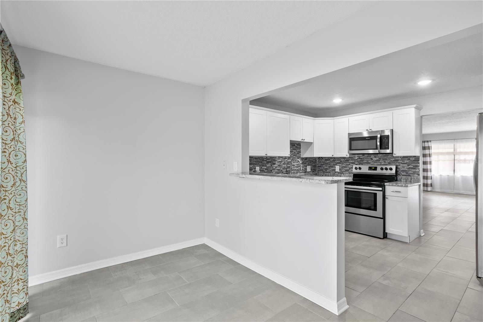4920 LOCUST ST NE #115 — photo 11