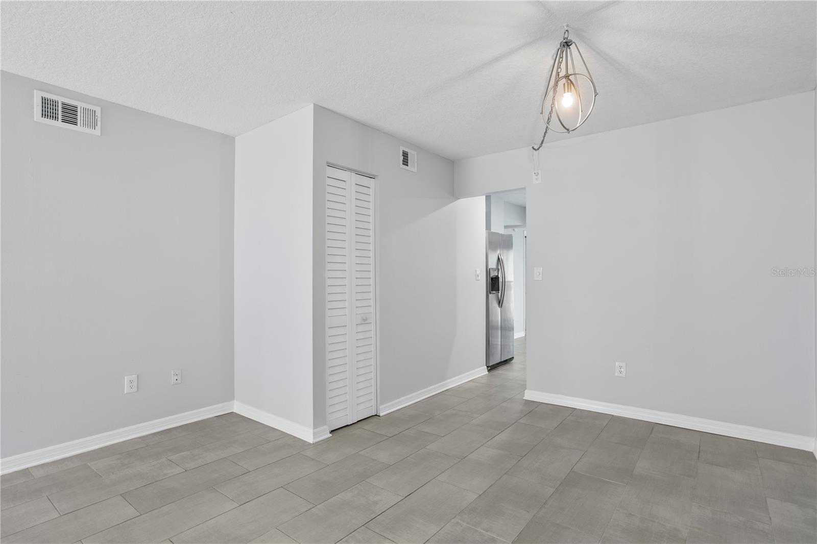 4920 LOCUST ST NE #115 — photo 6