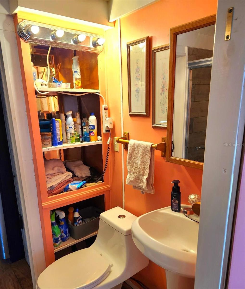 6619 NEW JERSEY ST — photo 24