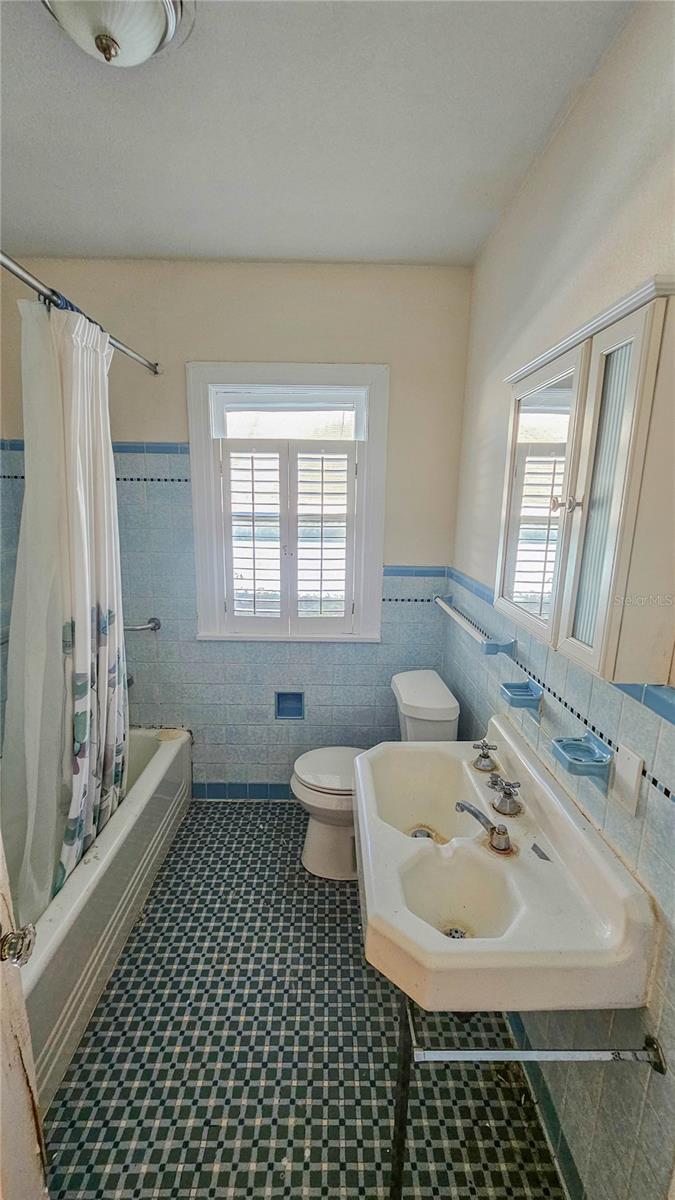 860 16TH AVE S — photo 21