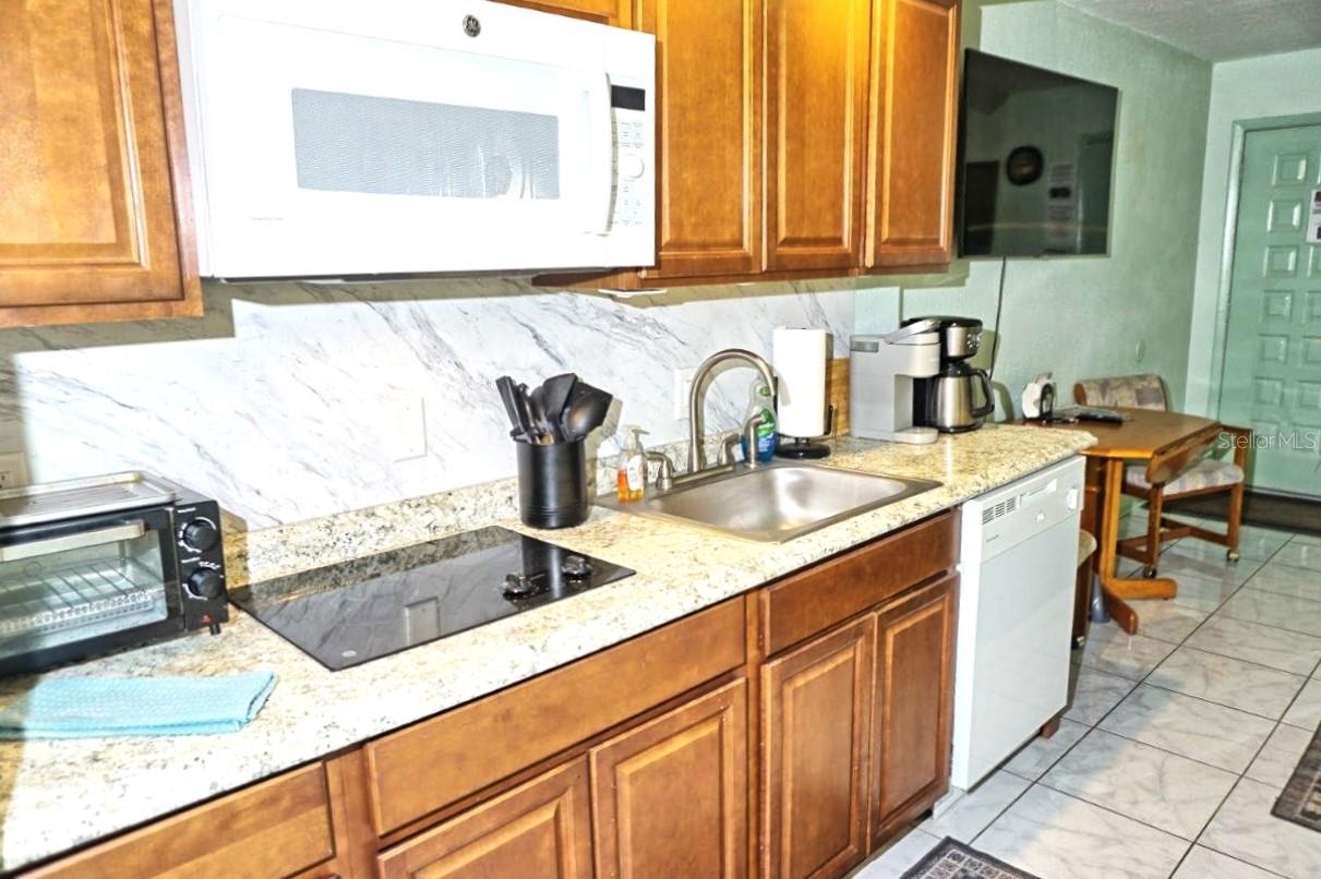 20921 HAULOVER CV #F5 — photo 8