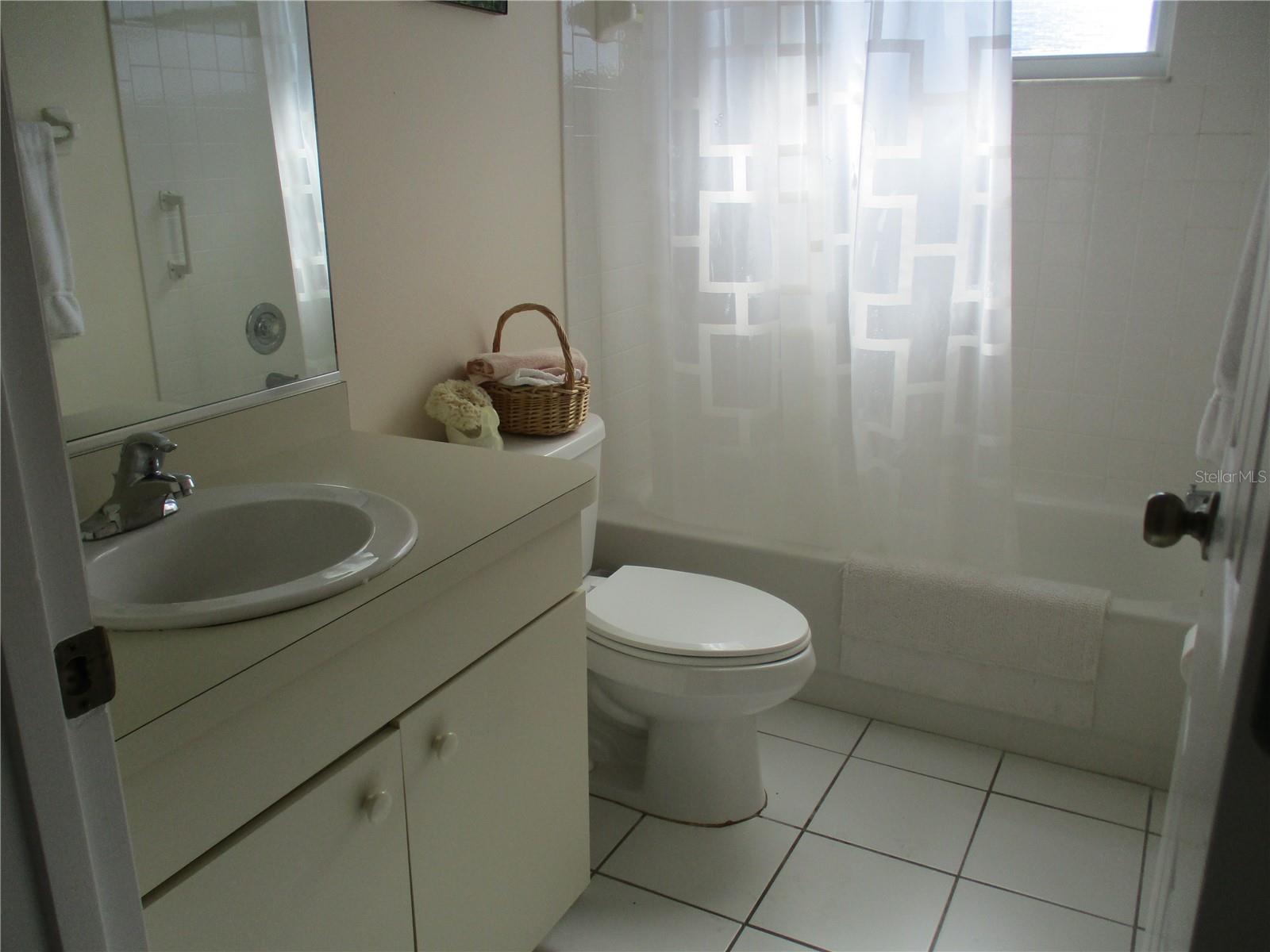1620 FAIRWAY TRCE #A — photo 16
