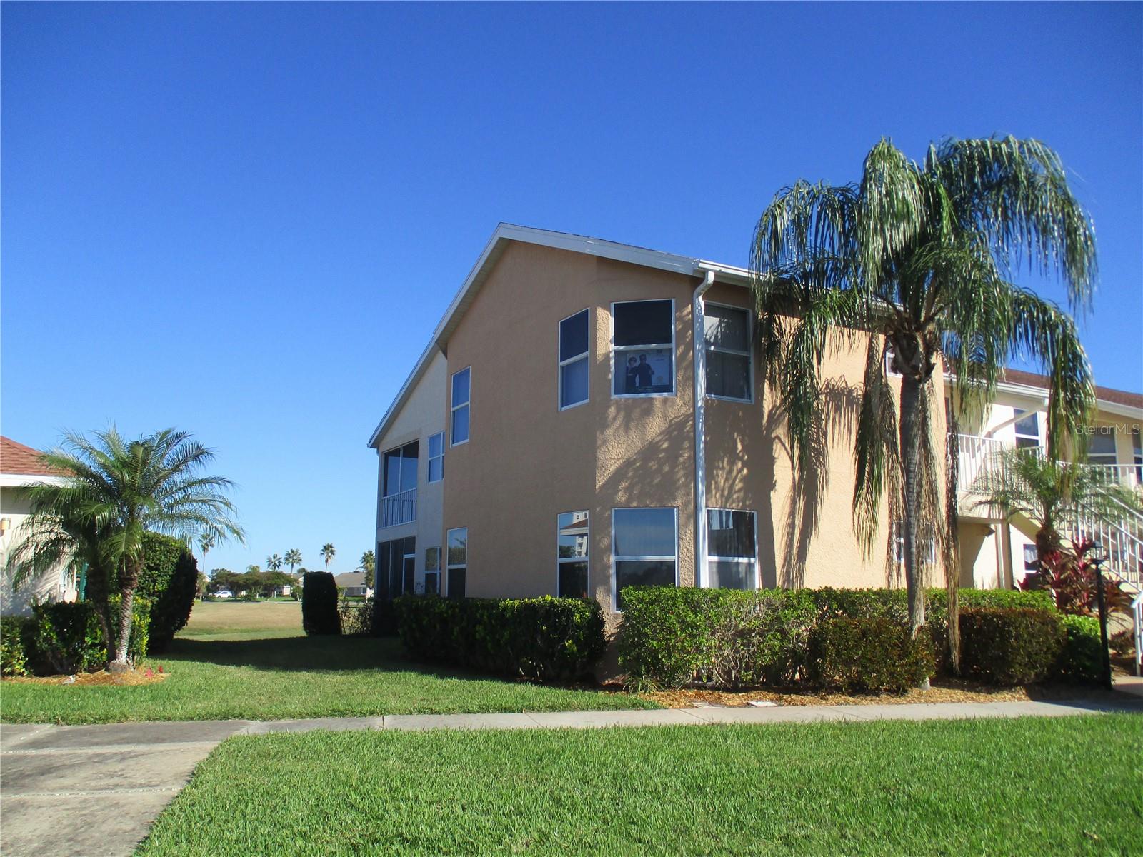 1620 FAIRWAY TRCE #A — photo 3