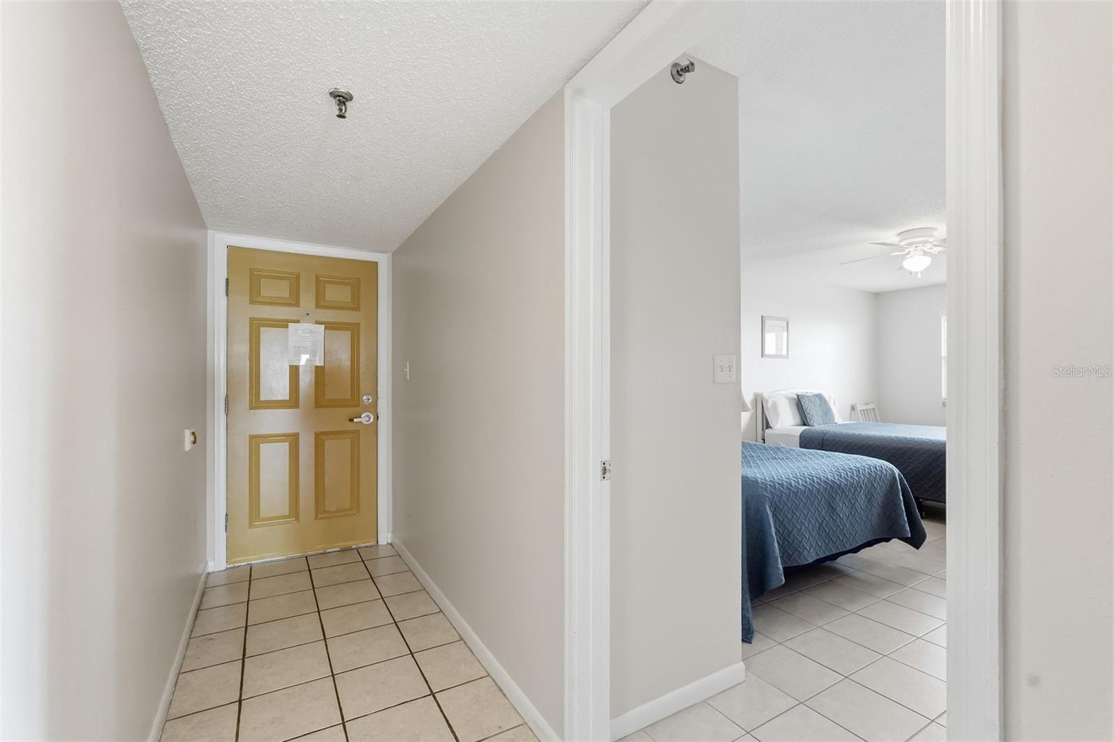 17450 GULF BLVD #104 — photo 12