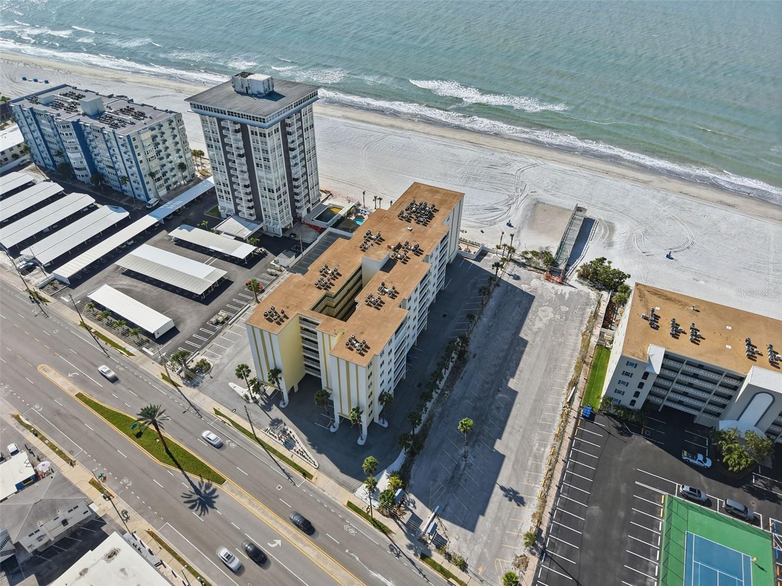 17450 GULF BLVD #104 — photo 6