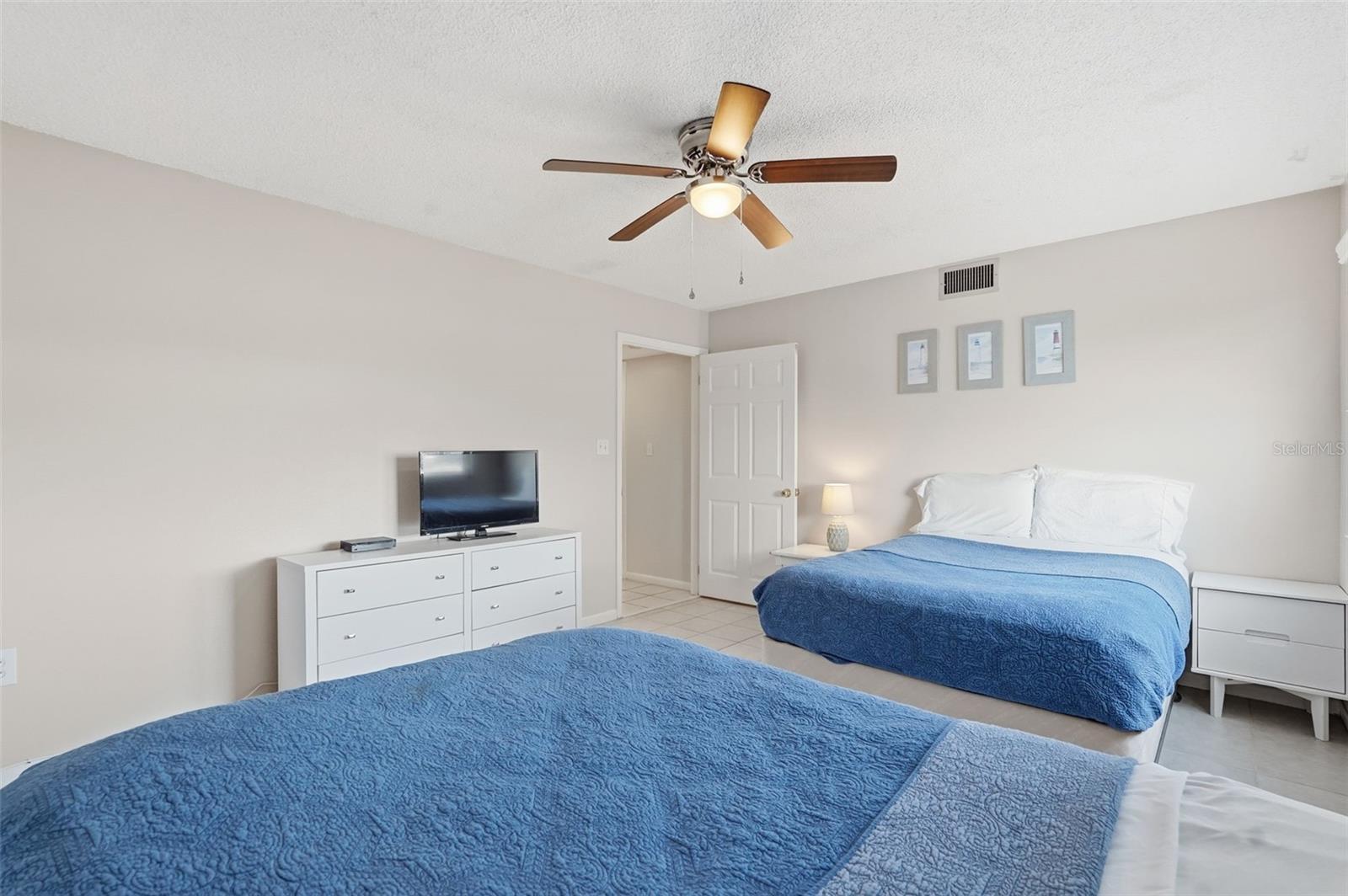 17450 GULF BLVD #104 — photo 19