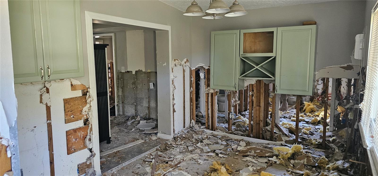 5019 AVERY RD — photo 10
