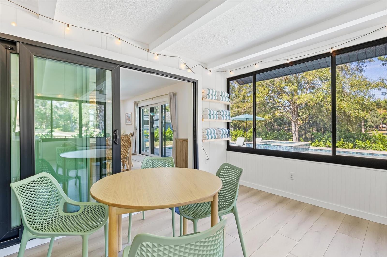 2641 HYDE PARK ST — photo 30