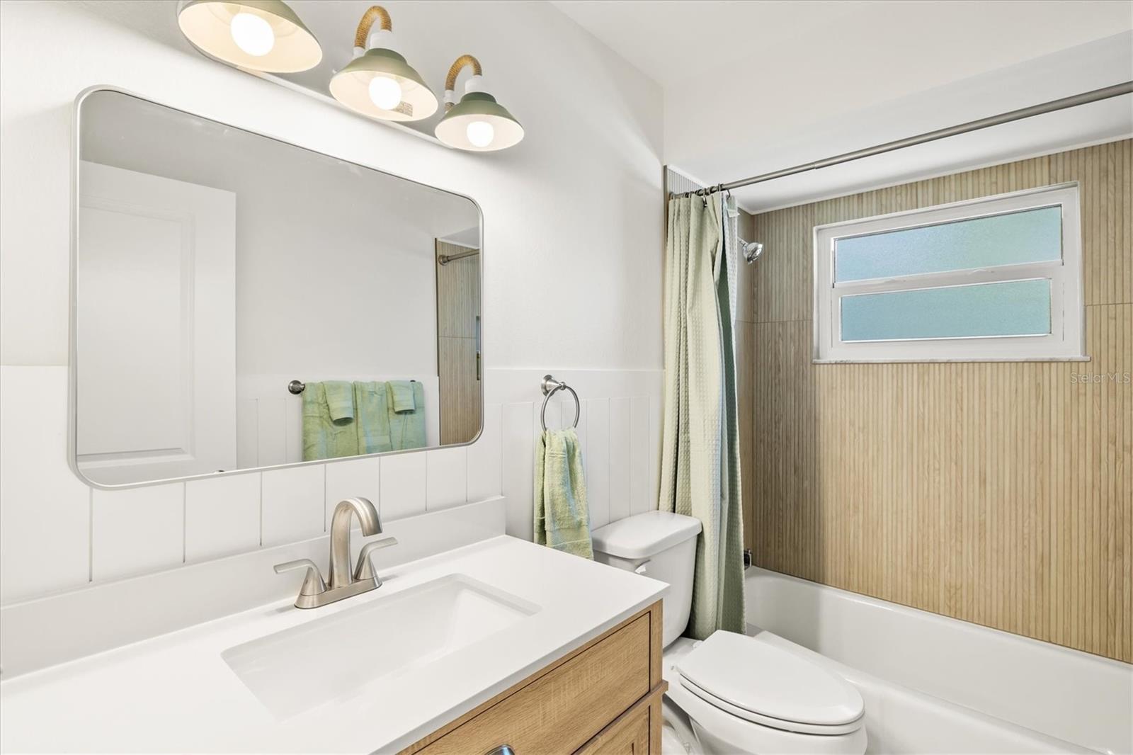 2641 HYDE PARK ST — photo 43