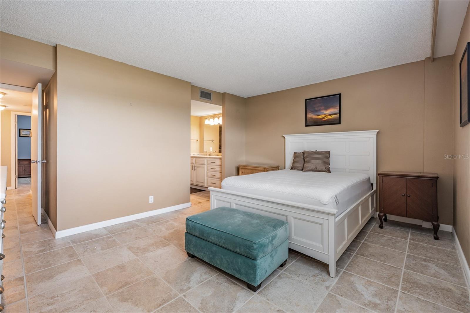 2620 COVE CAY DR #601 — photo 18