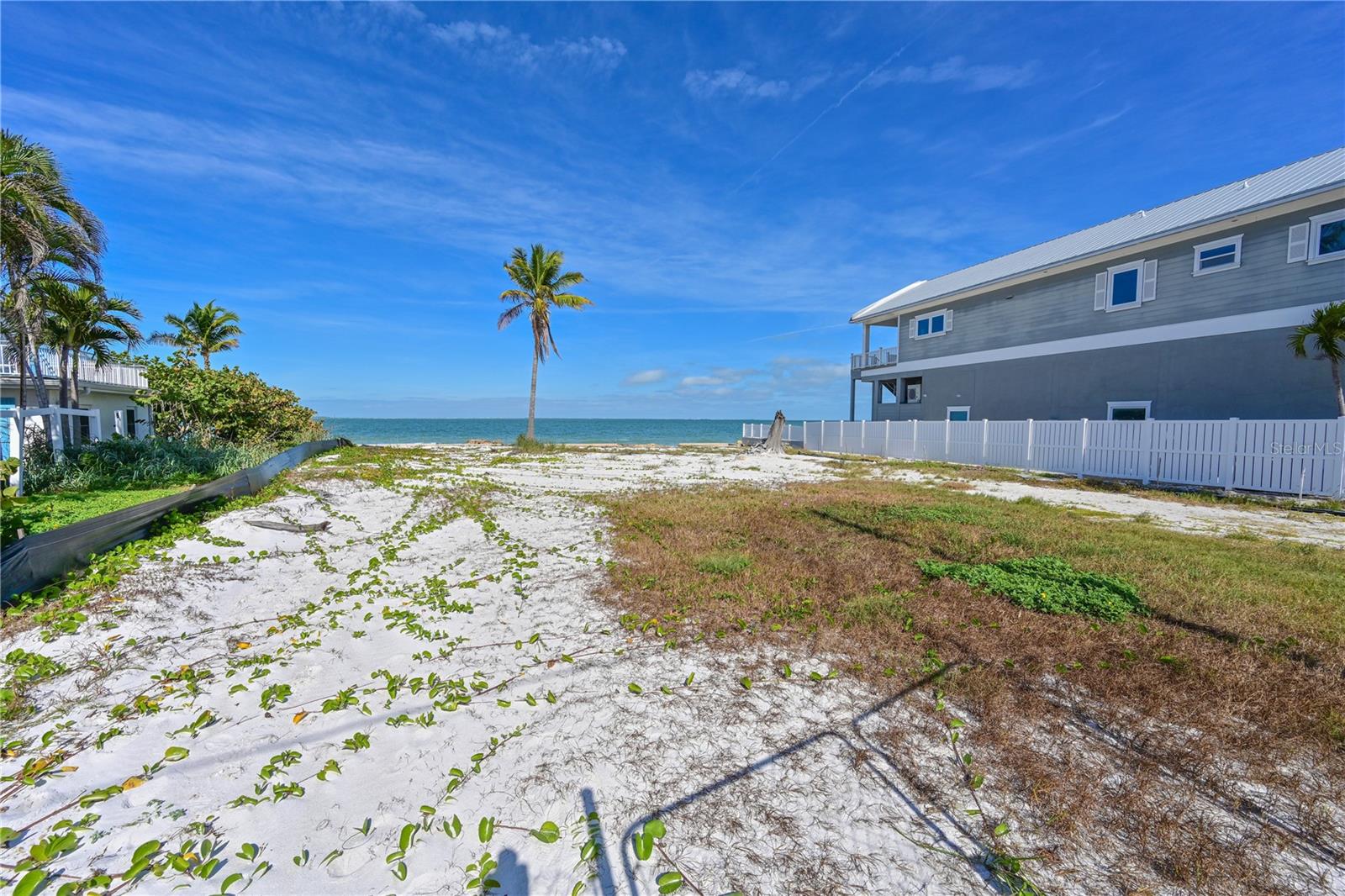839 N SHORE DR — photo 12