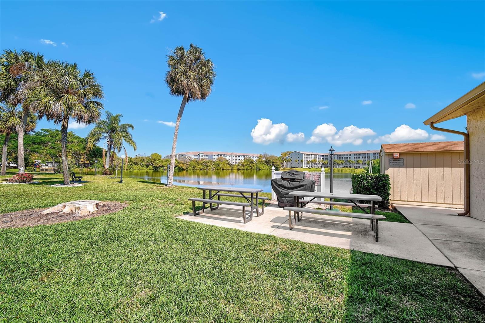 3585 LAKE BAYSHORE DR #J-301 — photo 41