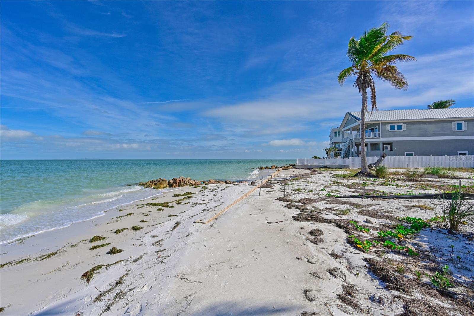 837 N SHORE DR — photo 10