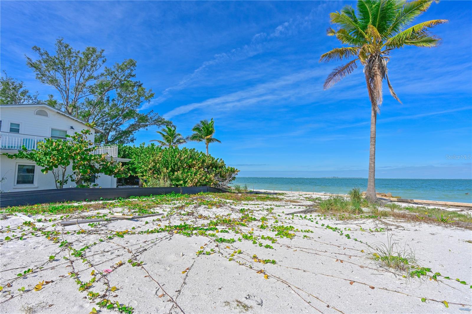 837 N SHORE DR — photo 3