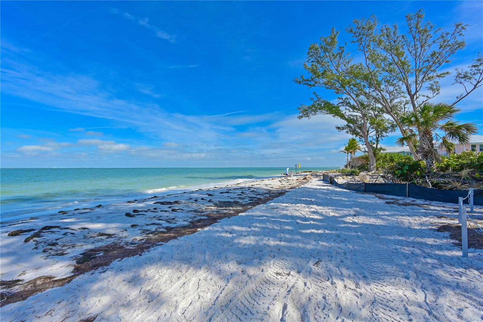 837 N SHORE DR — photo 12