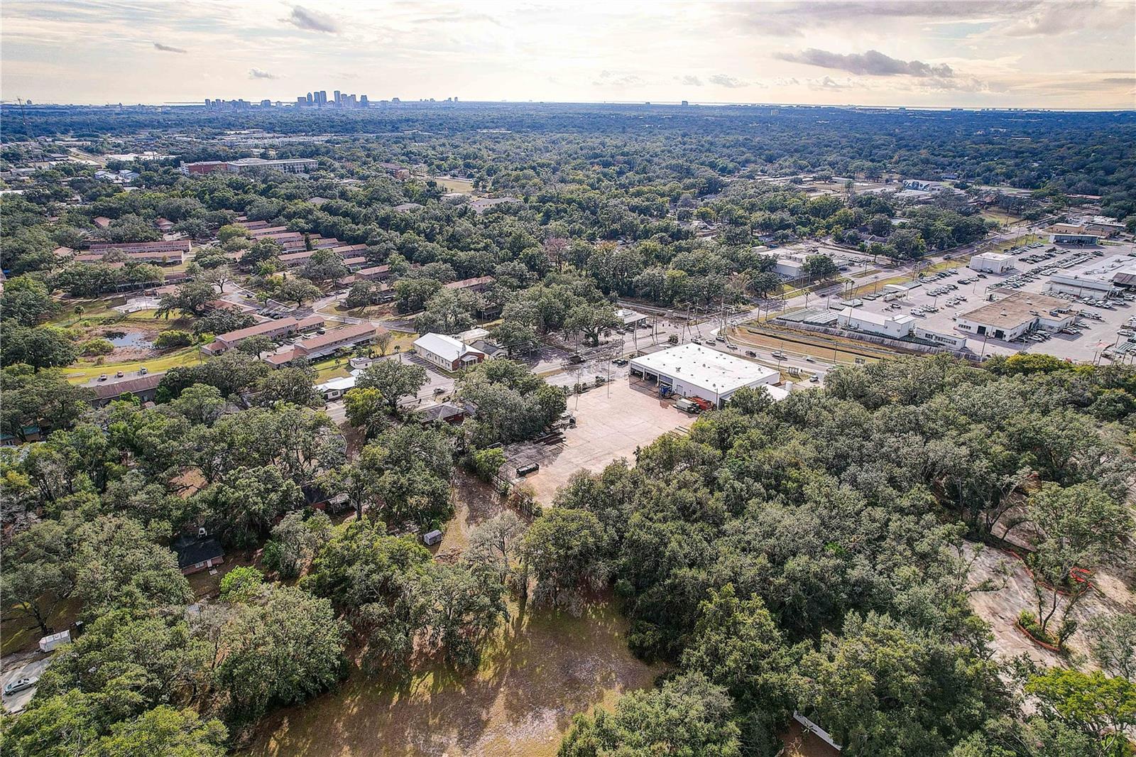 6905 & 6907 ROWLETT PARK DR — photo 15