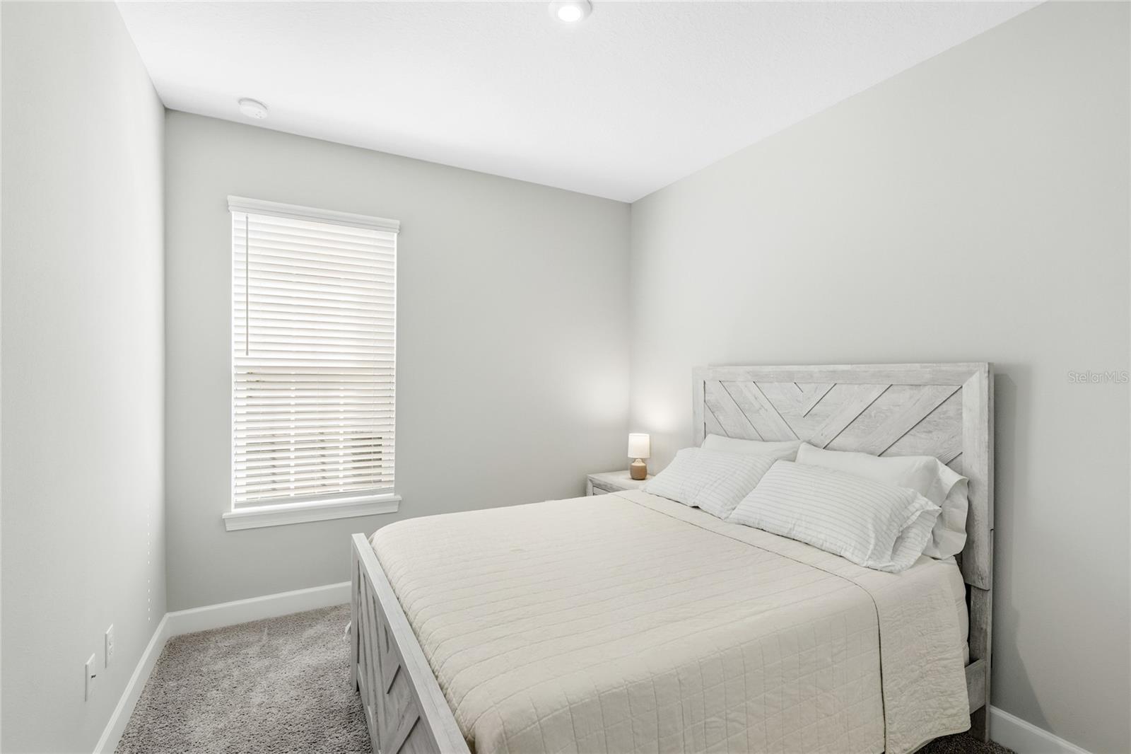 10414 INGLENOOK TER — photo 33