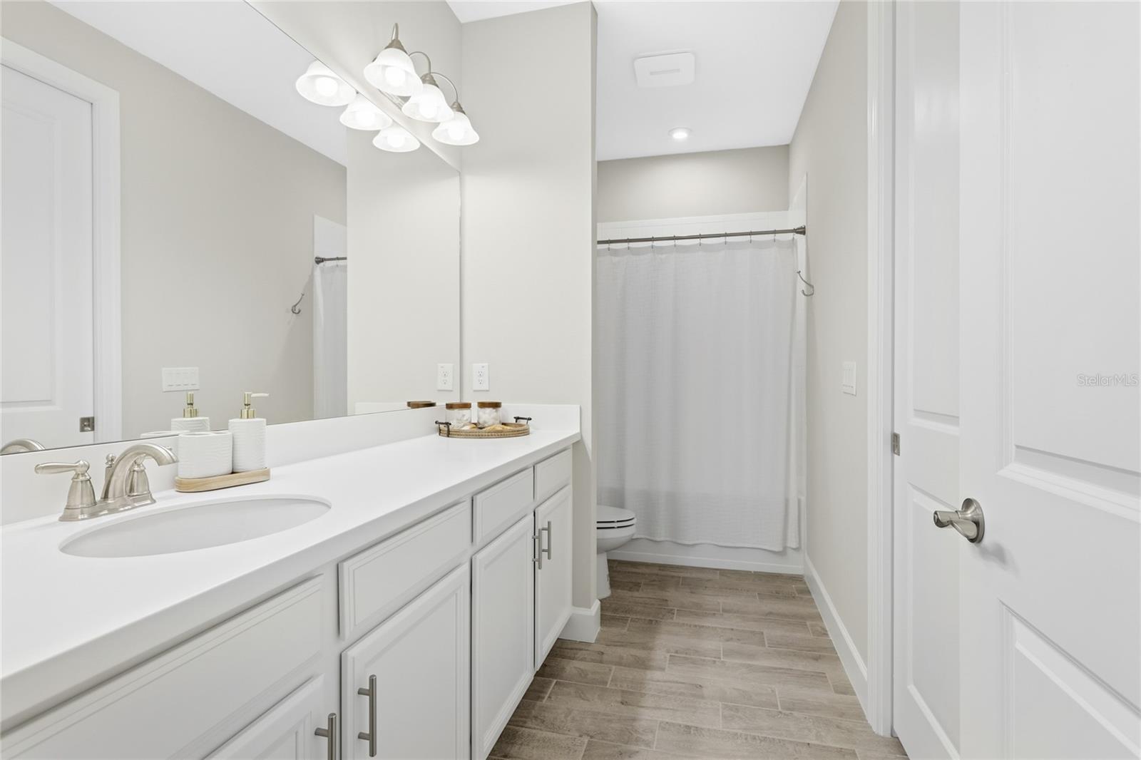 10414 INGLENOOK TER — photo 31