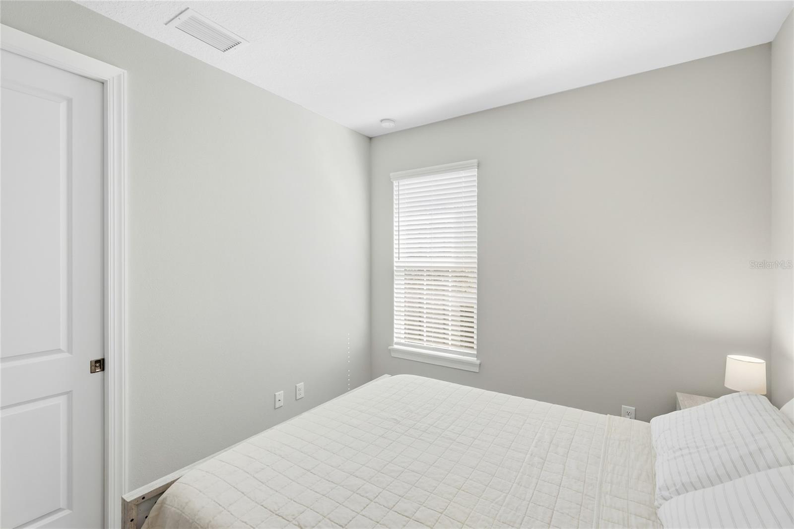 10414 INGLENOOK TER — photo 34