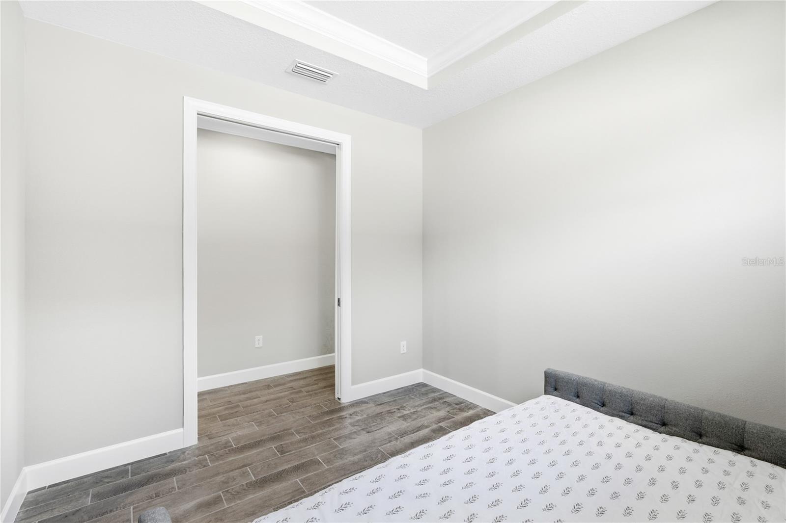 10414 INGLENOOK TER — photo 37
