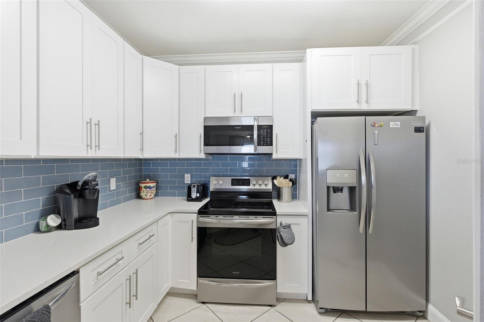 4345 BAYSIDE VILLAGE DR #302 — photo 16