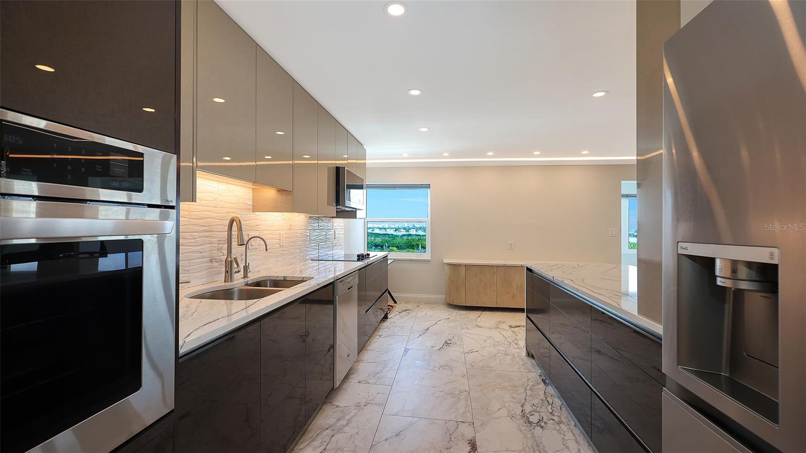 1750 BENJAMIN FRANKLIN DR #9F — photo 22