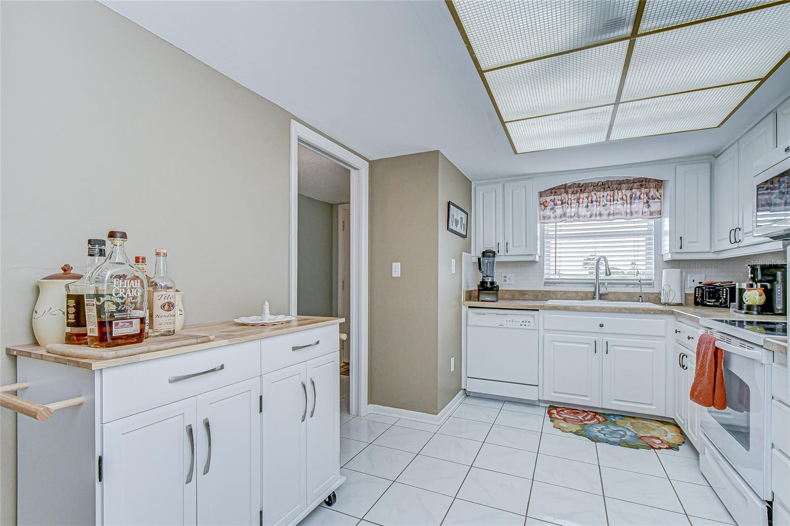 5575 GULF BLVD #323 — photo 8