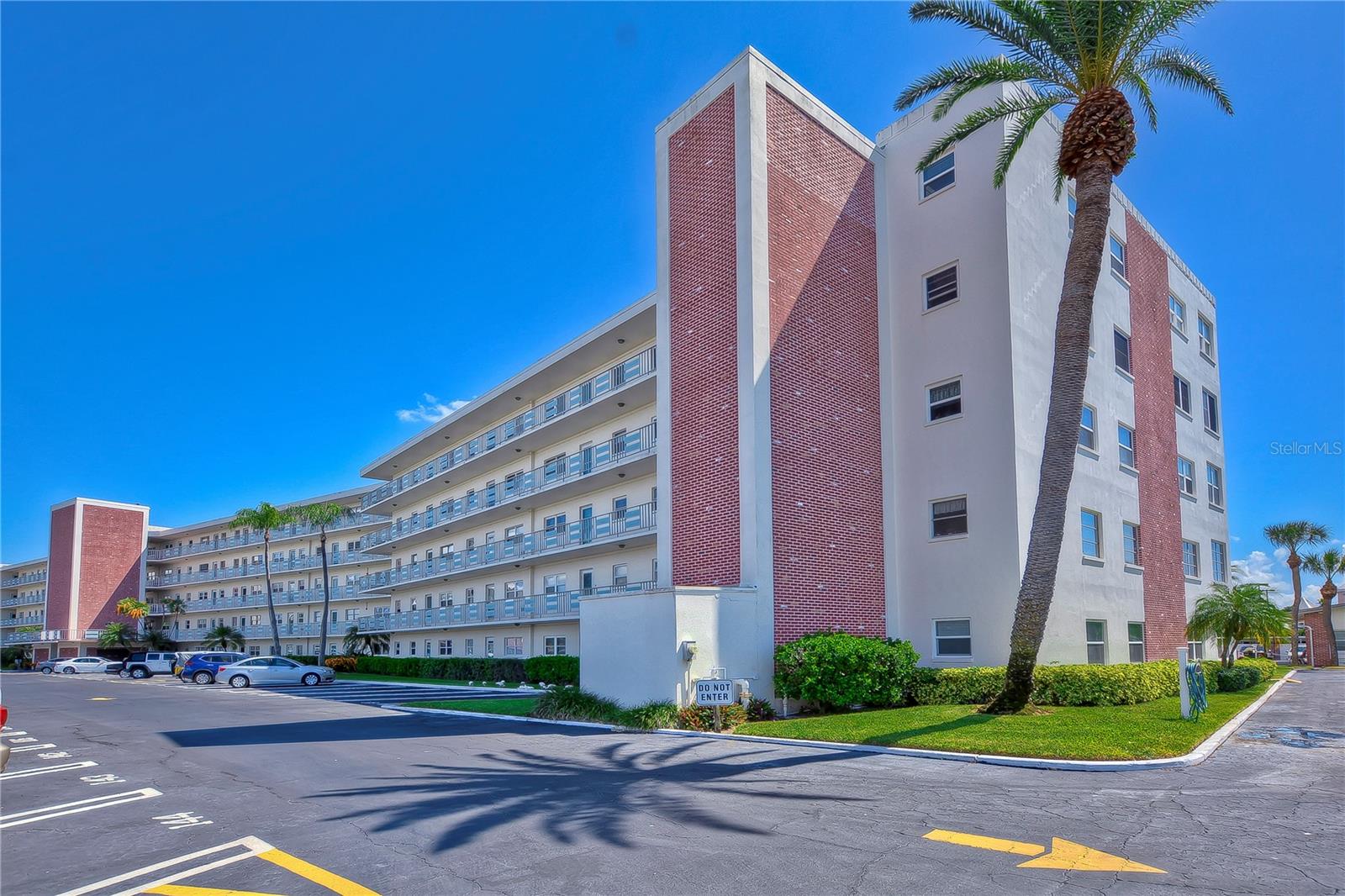 5575 GULF BLVD #323 — photo 3