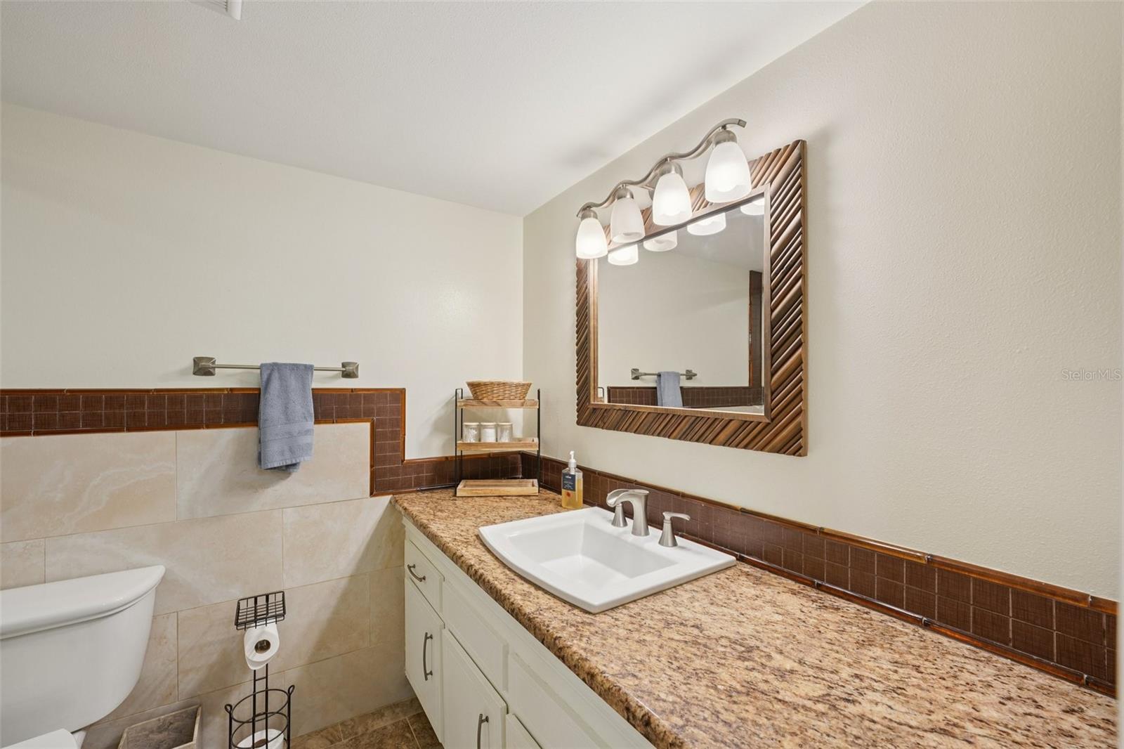 404 CORDOVA GRN #404 — photo 33