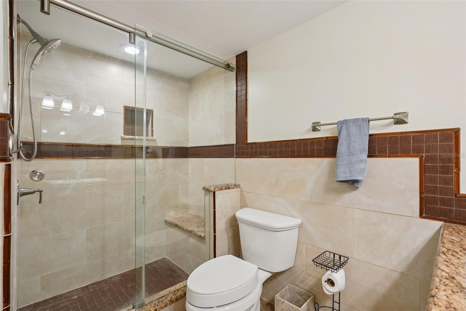404 CORDOVA GRN #404 — photo 35