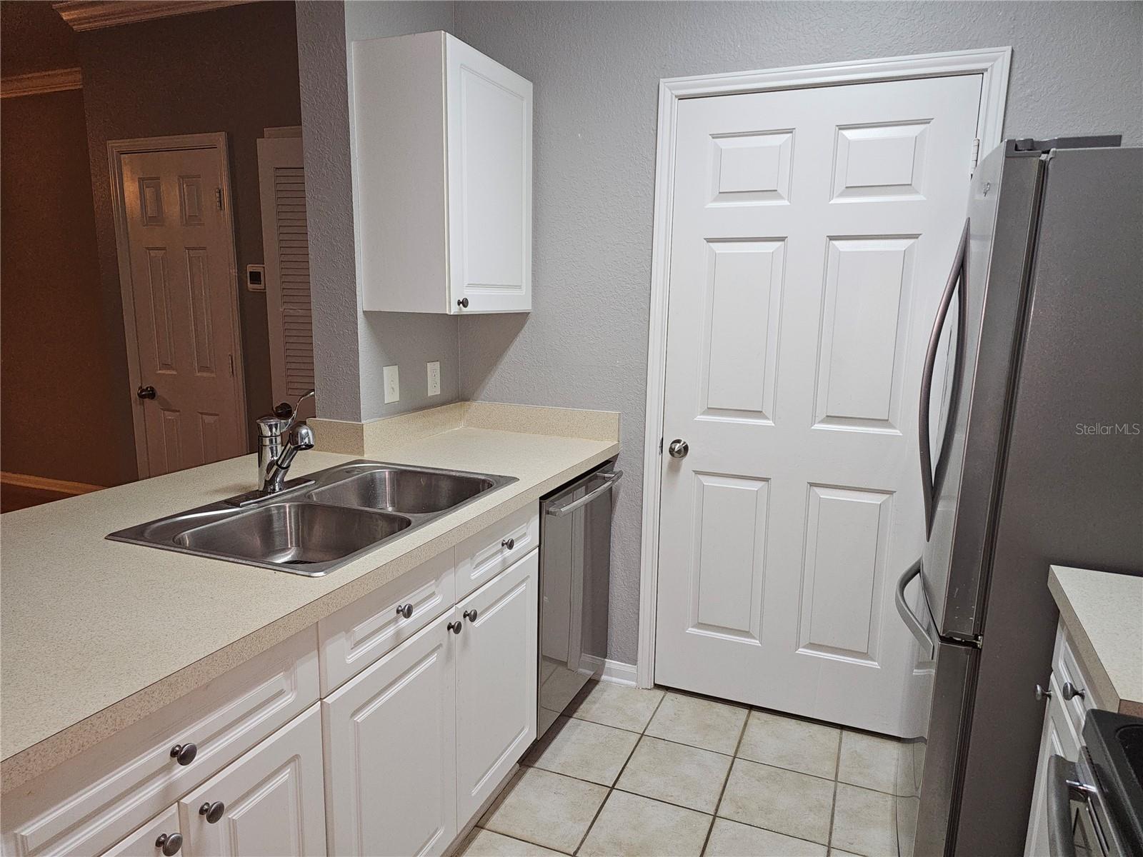 1216 S MISSOURI AVE #202 — photo 5