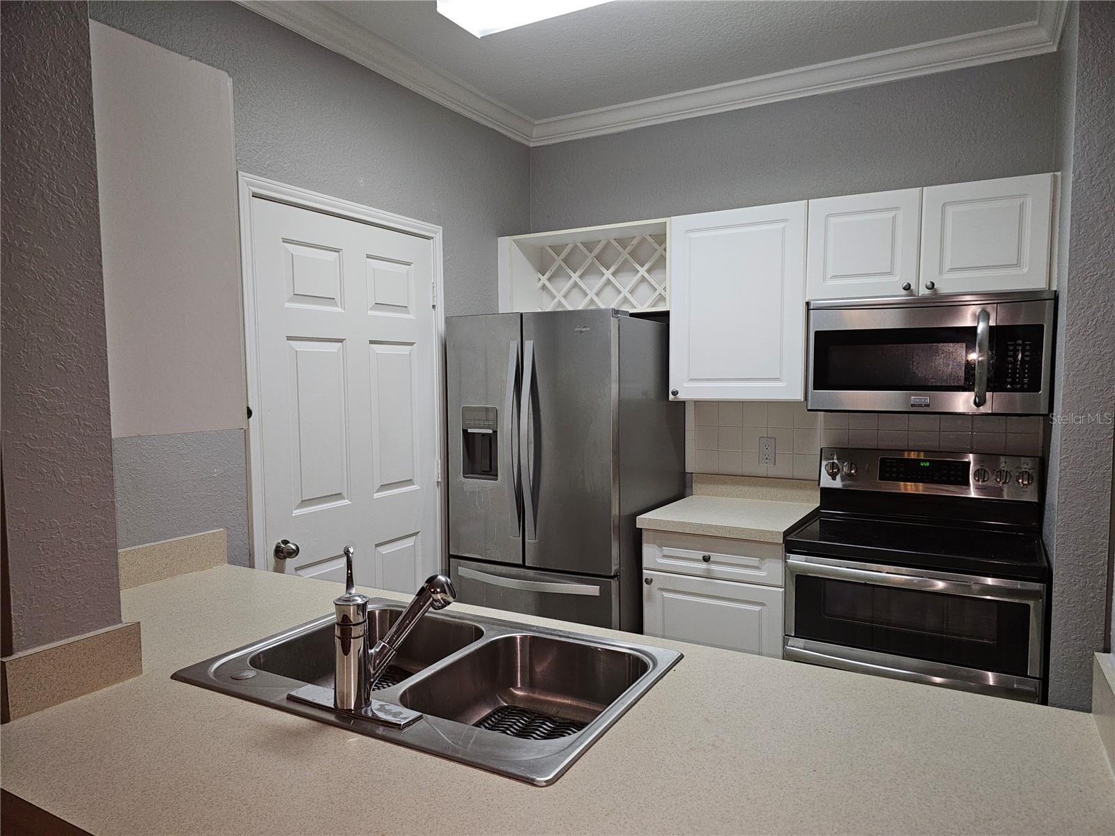1216 S MISSOURI AVE #202 — photo 3