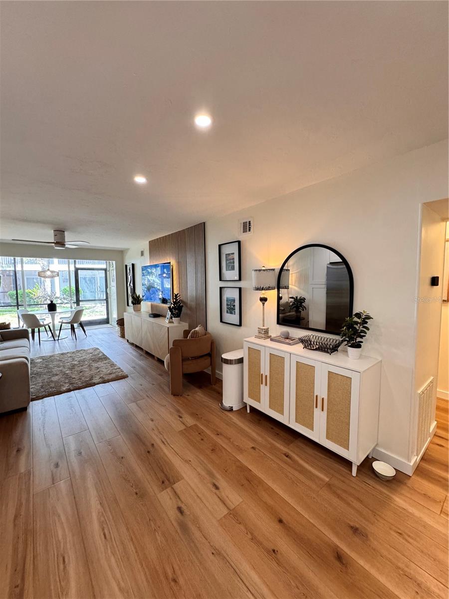 5623 MIDNIGHT PASS RD #615 — photo 4