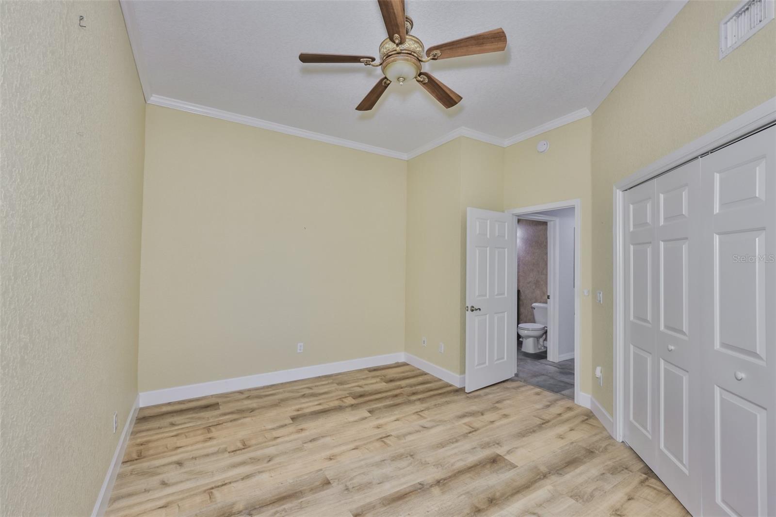 1324 EMERALD DUNES DR — photo 34