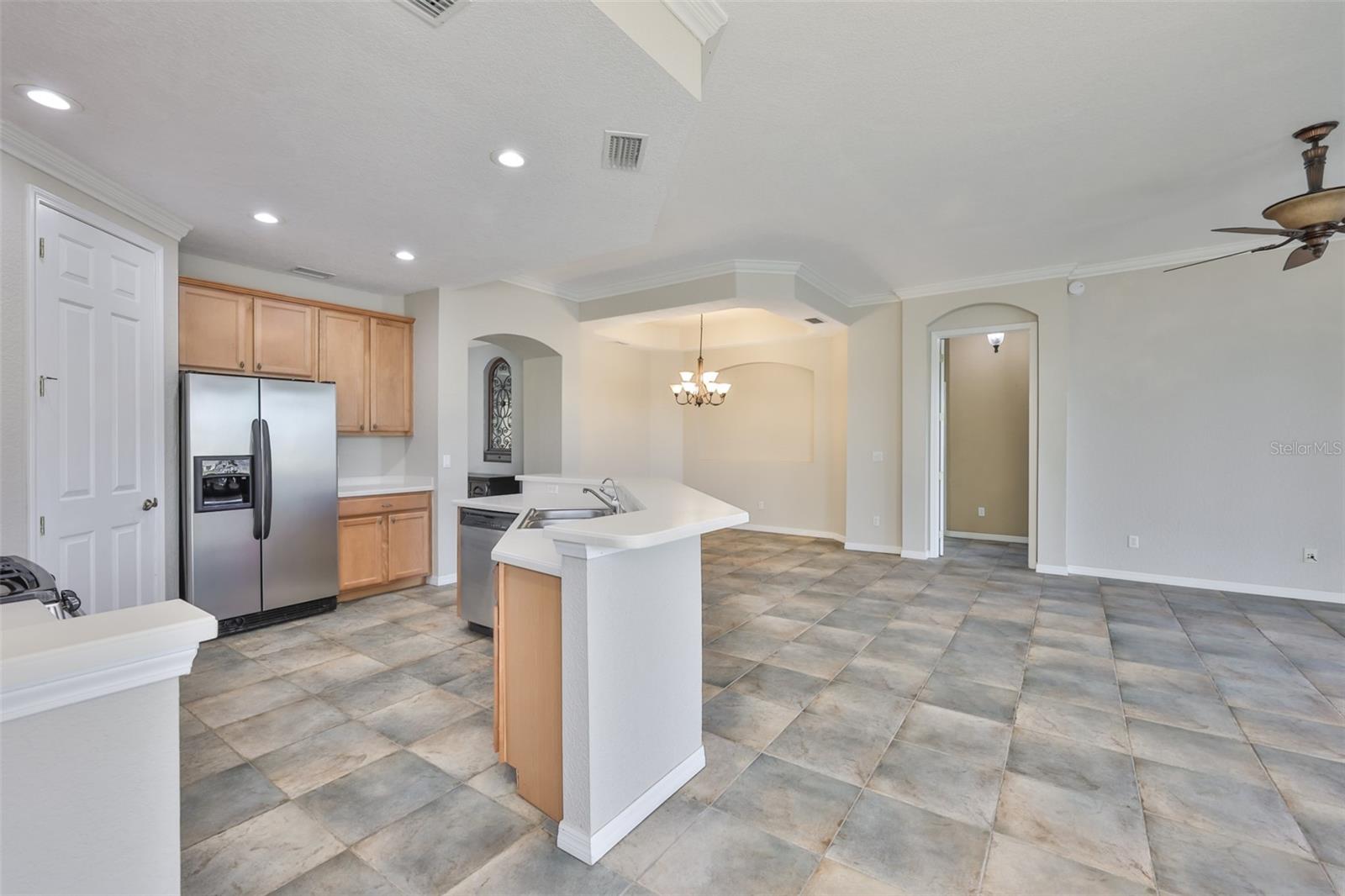 1324 EMERALD DUNES DR — photo 17