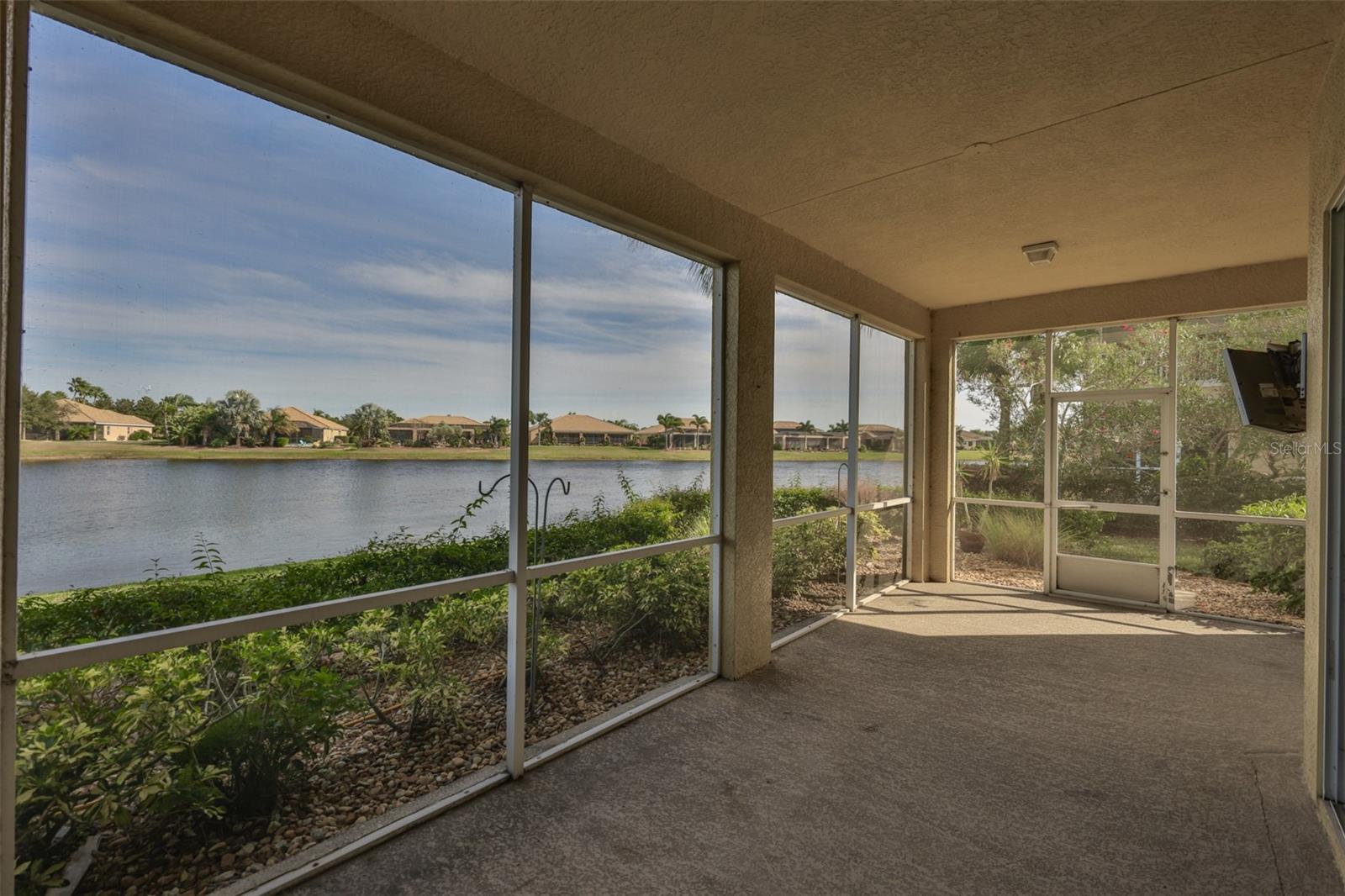 1324 EMERALD DUNES DR — photo 39