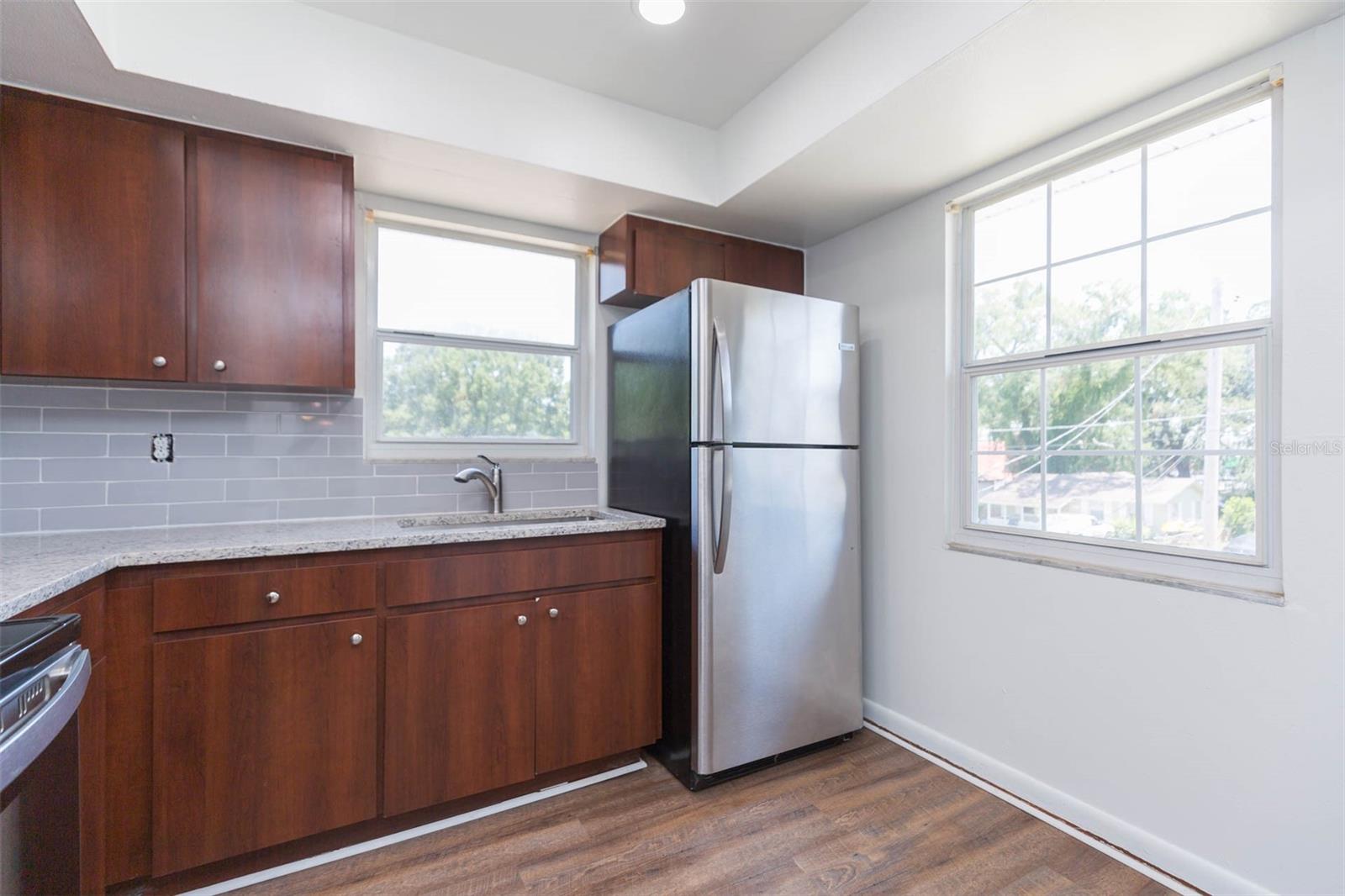 8510 N TAMPA ST #B — photo 5