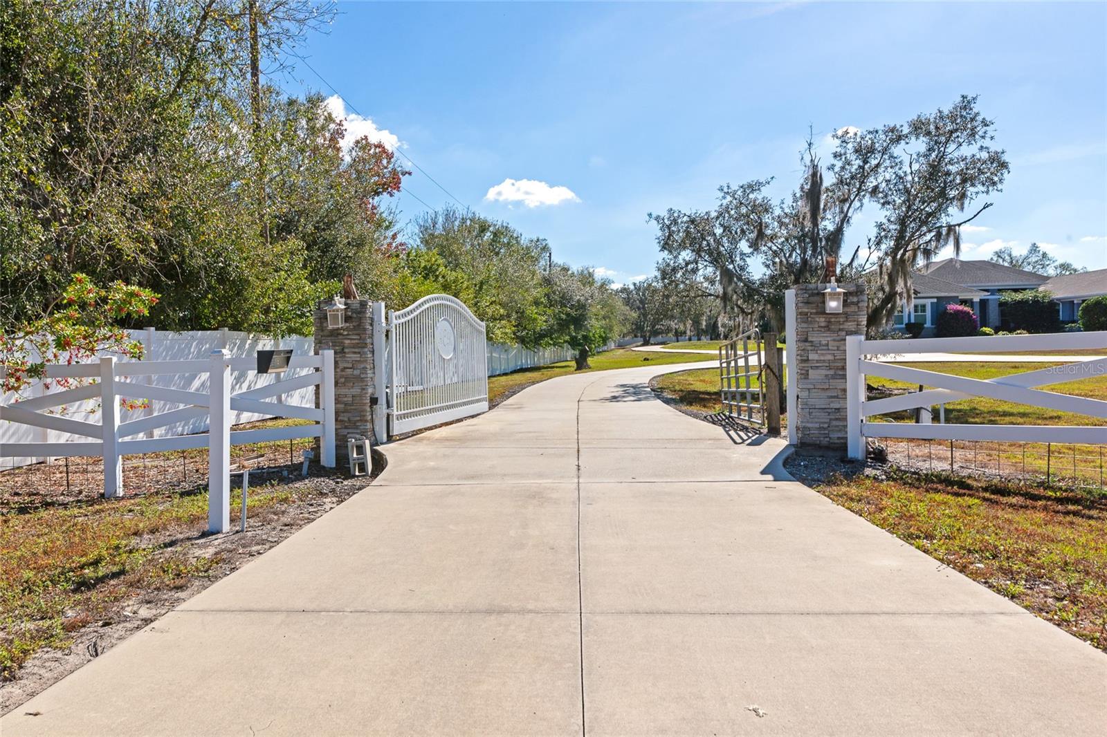 28154 GOPHER HILL RD — photo 59