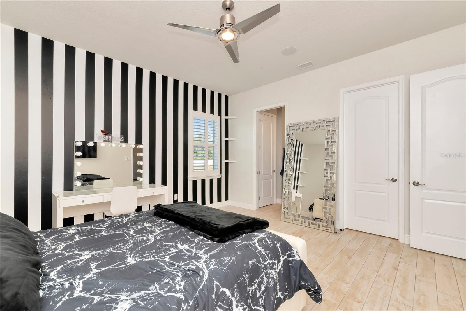 28154 GOPHER HILL RD — photo 46