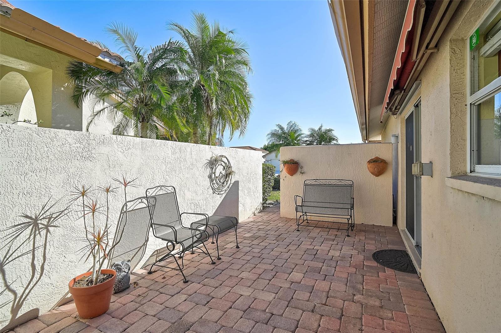 4041 MURFIELD DR E — photo 25