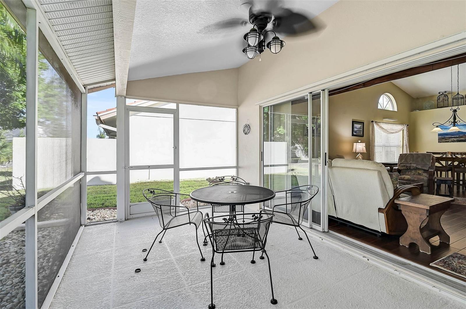 4041 MURFIELD DR E — photo 26