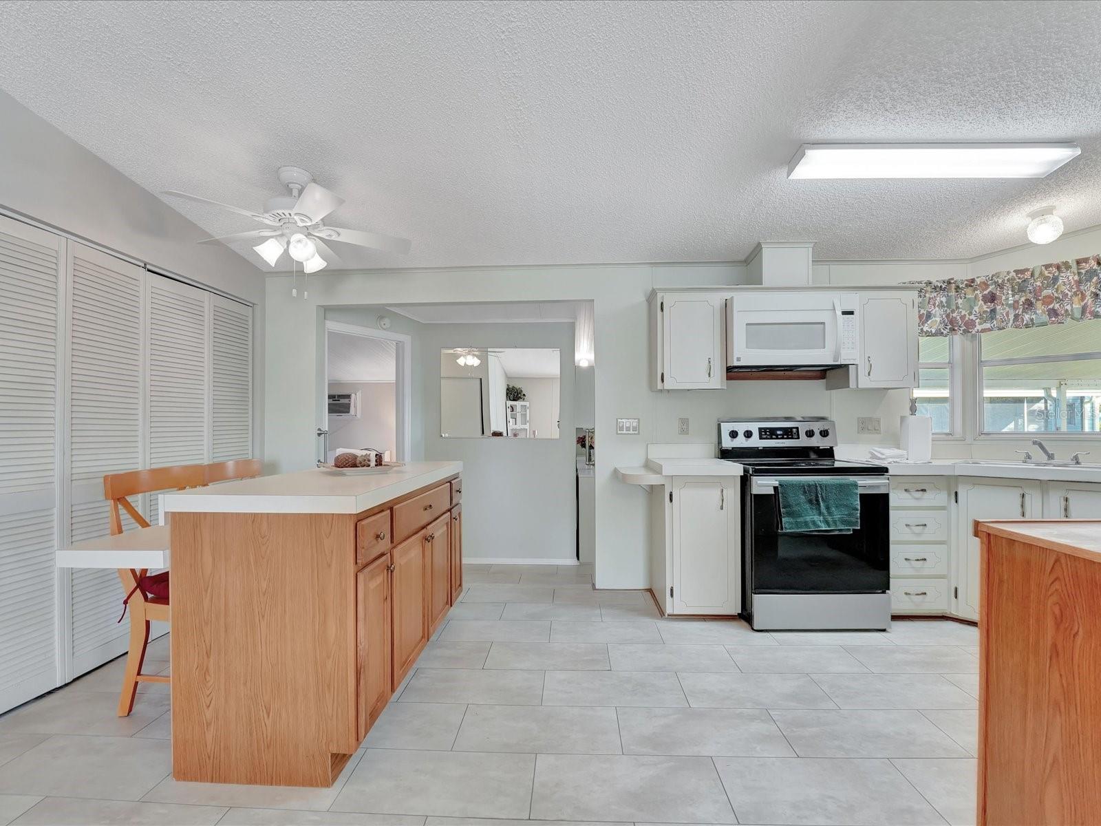 118 SAINT PIERRES WAY — photo 7