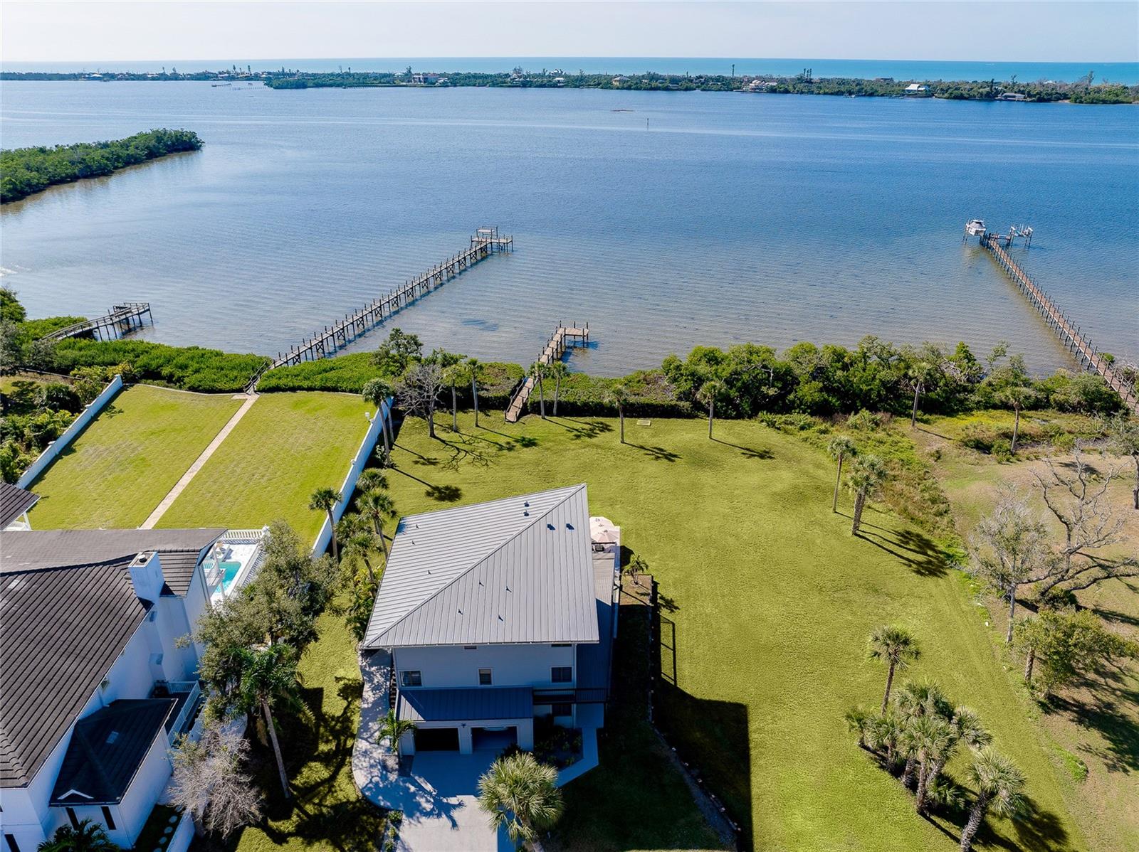 1089 BAYSHORE DR — photo 49