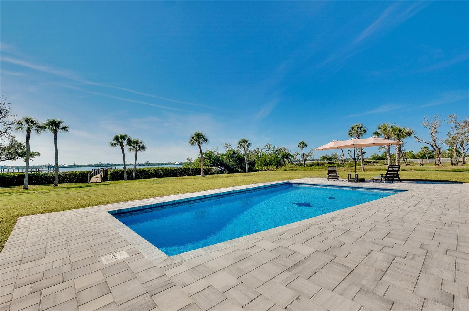 1089 BAYSHORE DR — photo 37