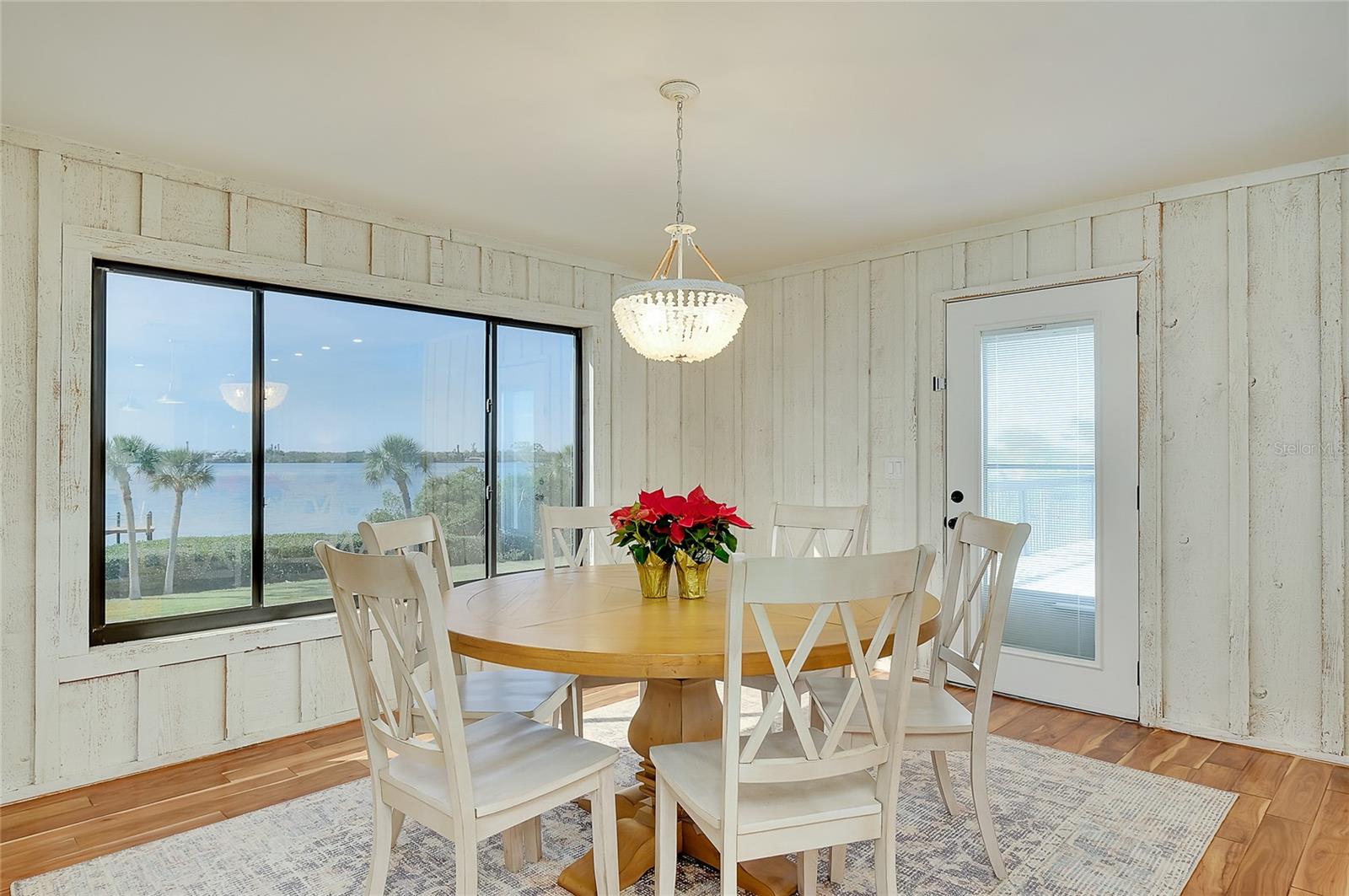 1089 BAYSHORE DR — photo 14