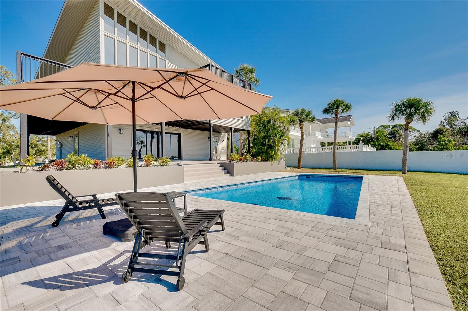 1089 BAYSHORE DR — photo 35