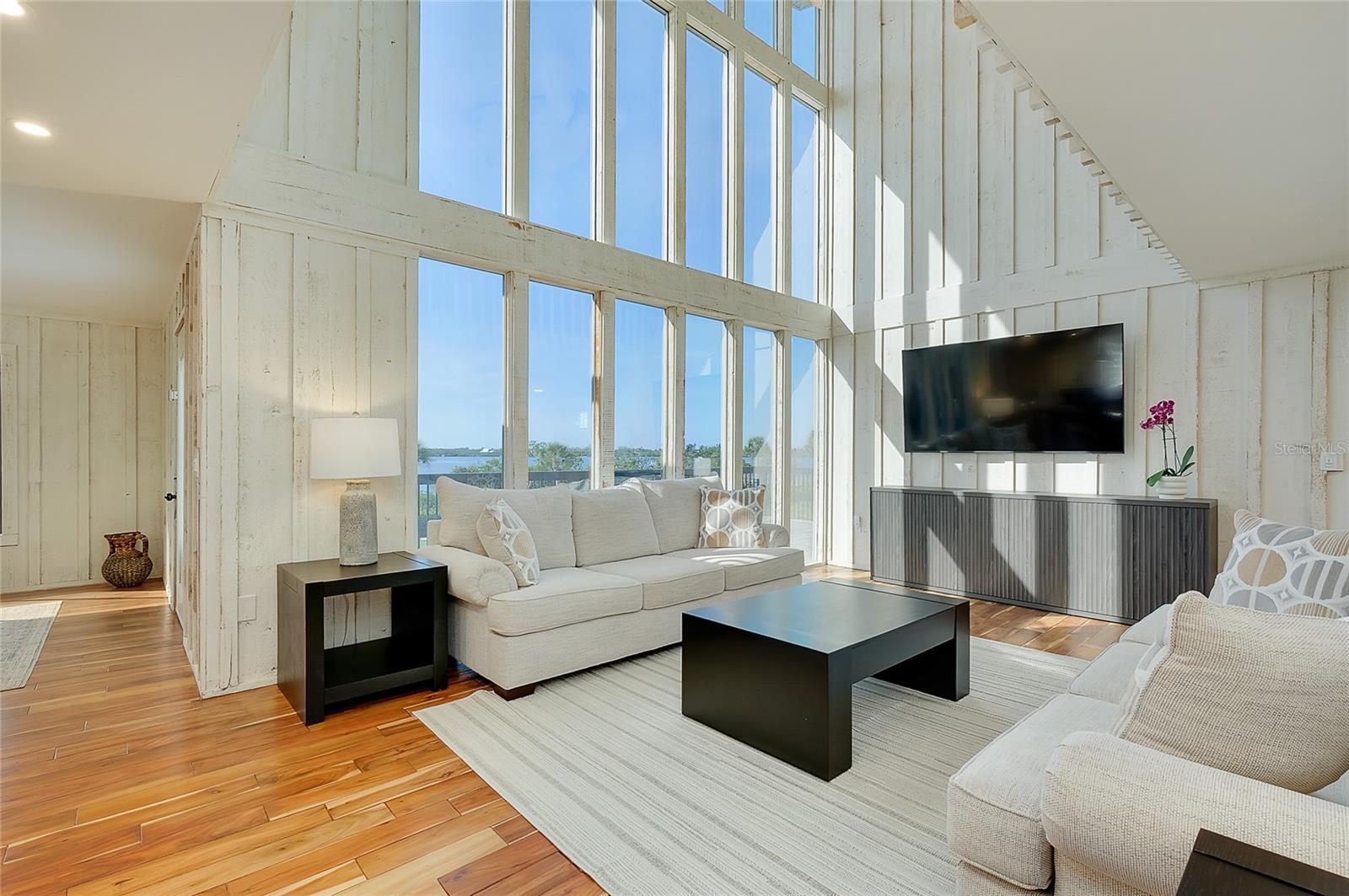 1089 BAYSHORE DR — photo 7